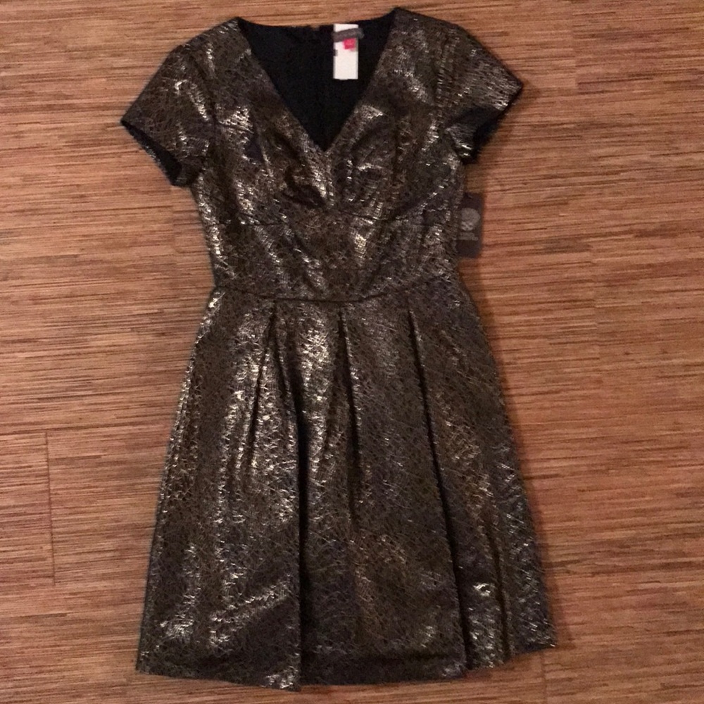 Vince Camuto Metallic Gold and Black Dress - Picture 3 of 6
